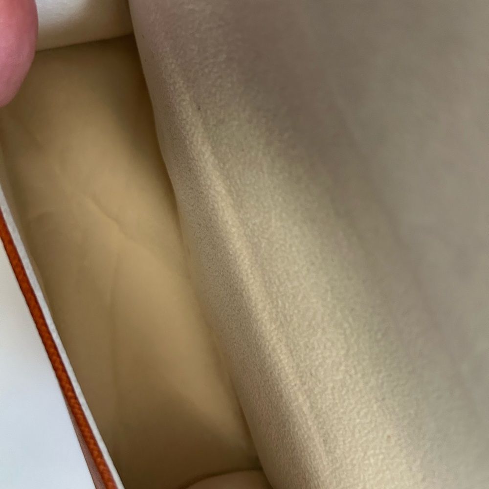 Tory Burch Orange eyeglass case and Tory Burch. Cloth - Picture 8 of 10